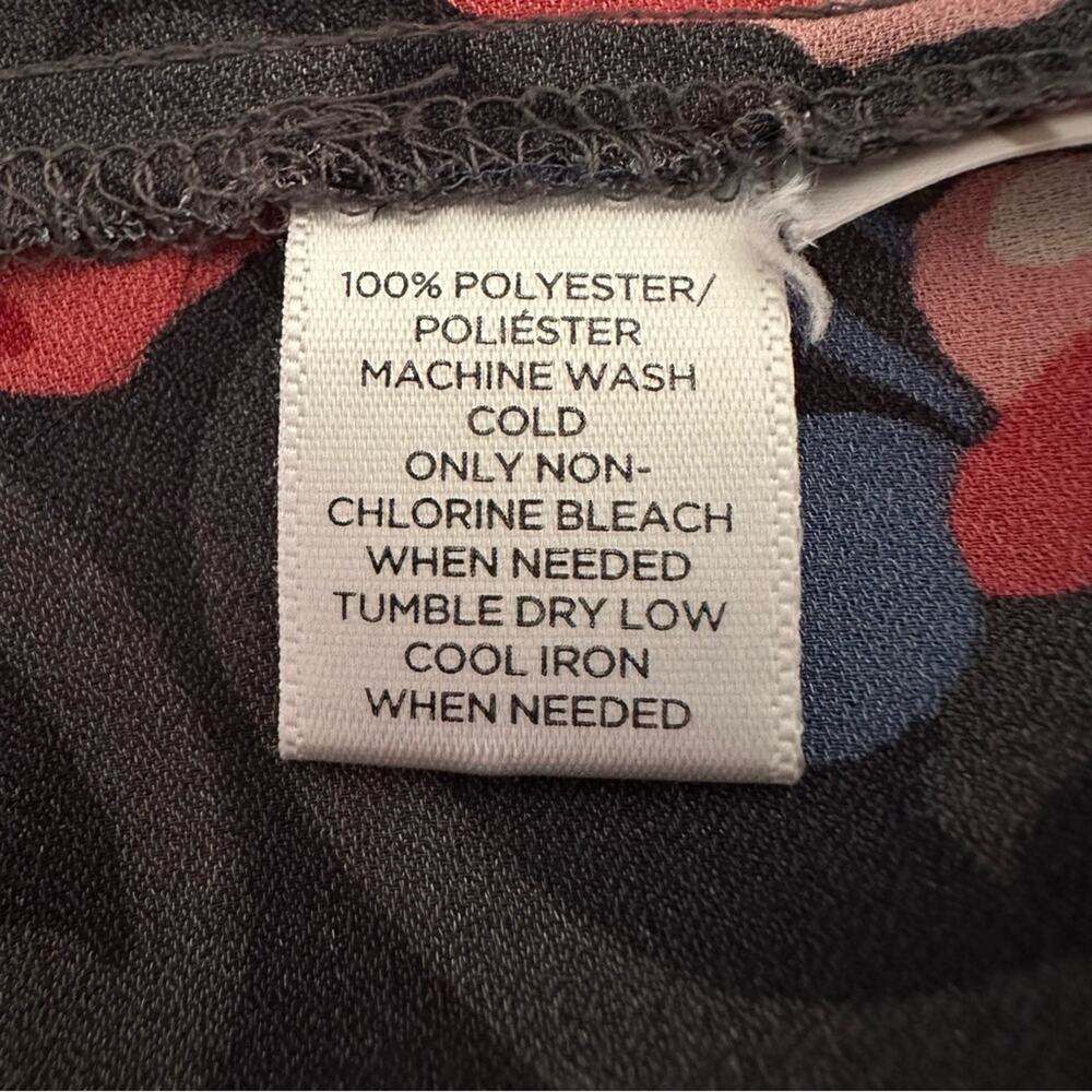Loft Long Sleeve Floral Print Top, Size M. Black background with peach flowers - Picture 8 of 8